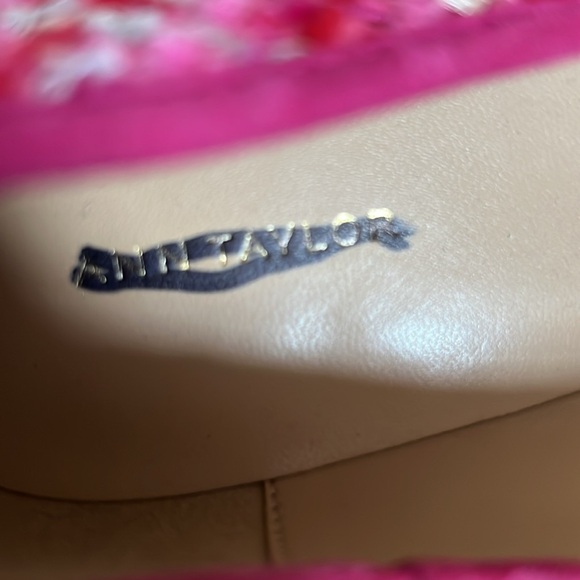 Ann Taylor Adorable Classic Pink Tweed Ballet Flats with a Bow - Size 7 - Picture 9 of 12